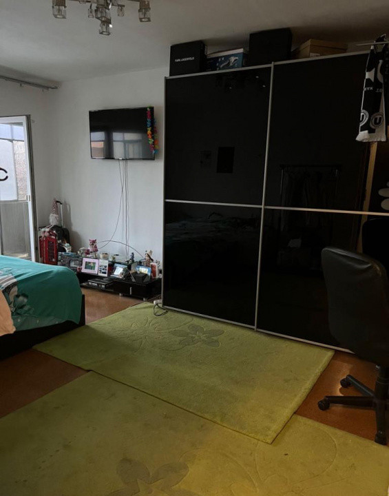 4 camere ,decomandat, 78 mp,  terasa, zona Iulius Mall Intre Lacuri