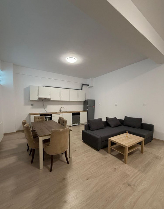 3 camere, 81 mp, Lux Totul Nou, parcare, zona str.1 mai, Marasti