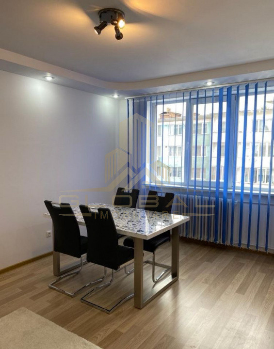 2 camere ,decomandat, 55 mp , P-ta Mihai Viteazu , Centru