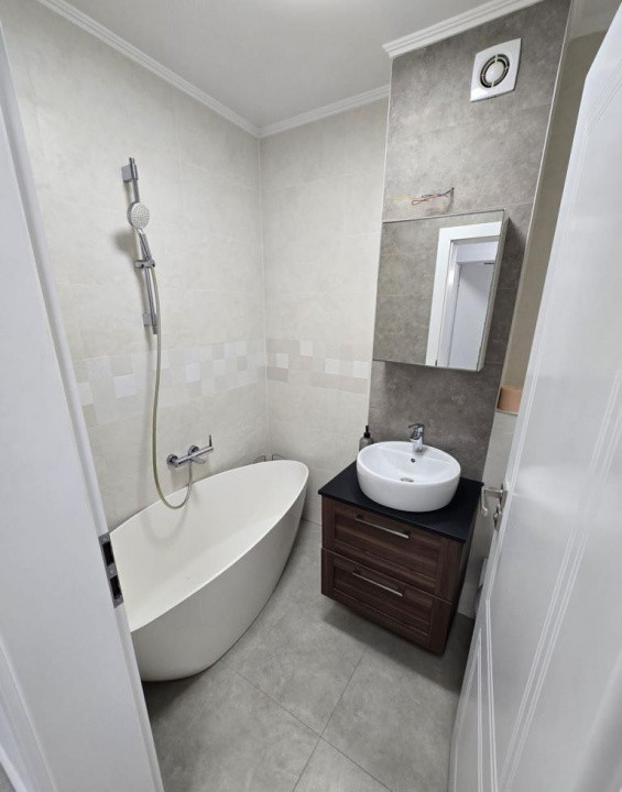 2 camere ,58 mp, Lux, terasa, parcare zona str. Bistritei, Gheorgheni