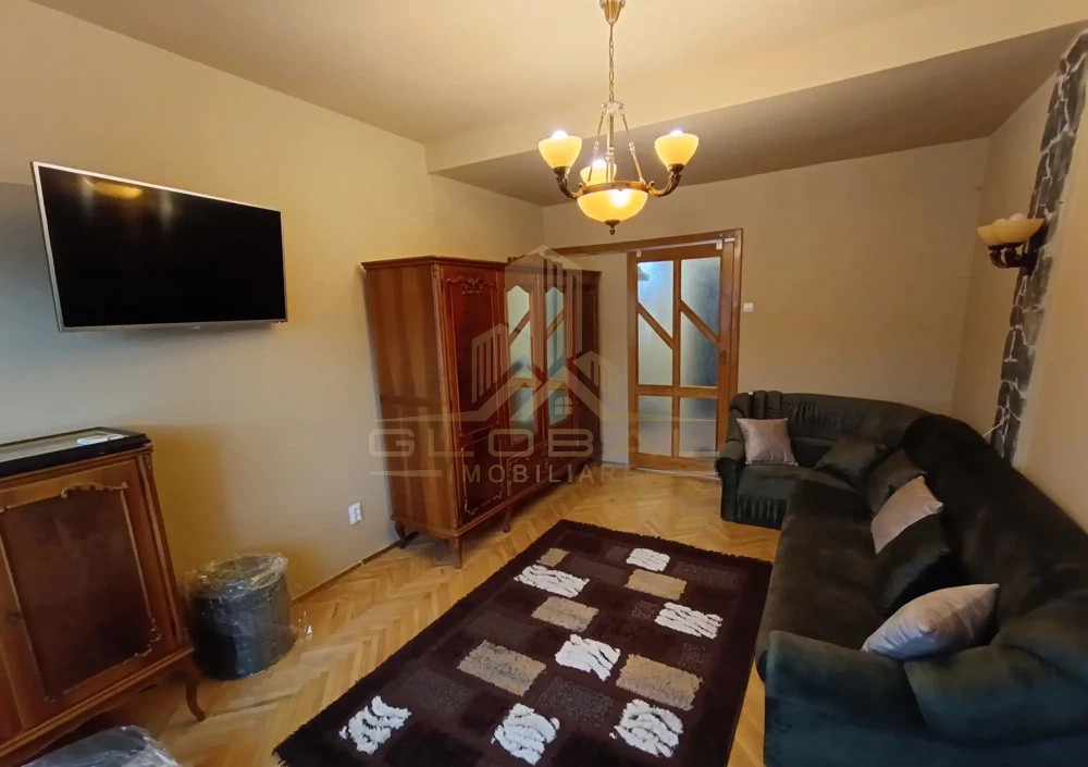 2 camere ,decomandat, 48 mp,  terasa, Semicentral , Str. Horea