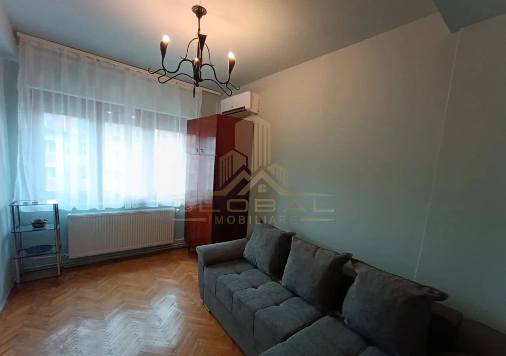 2 camere ,decomandat, 48 mp,  terasa, Semicentral , Str. Horea