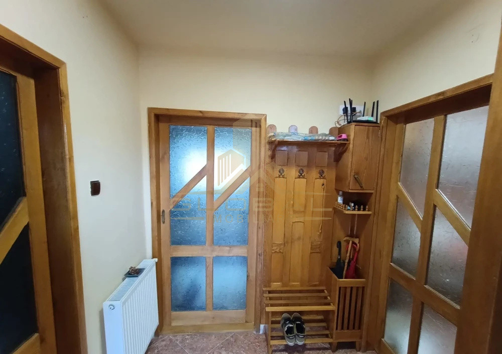 2 camere ,decomandat, 48 mp,  terasa, Semicentral , Str. Horea