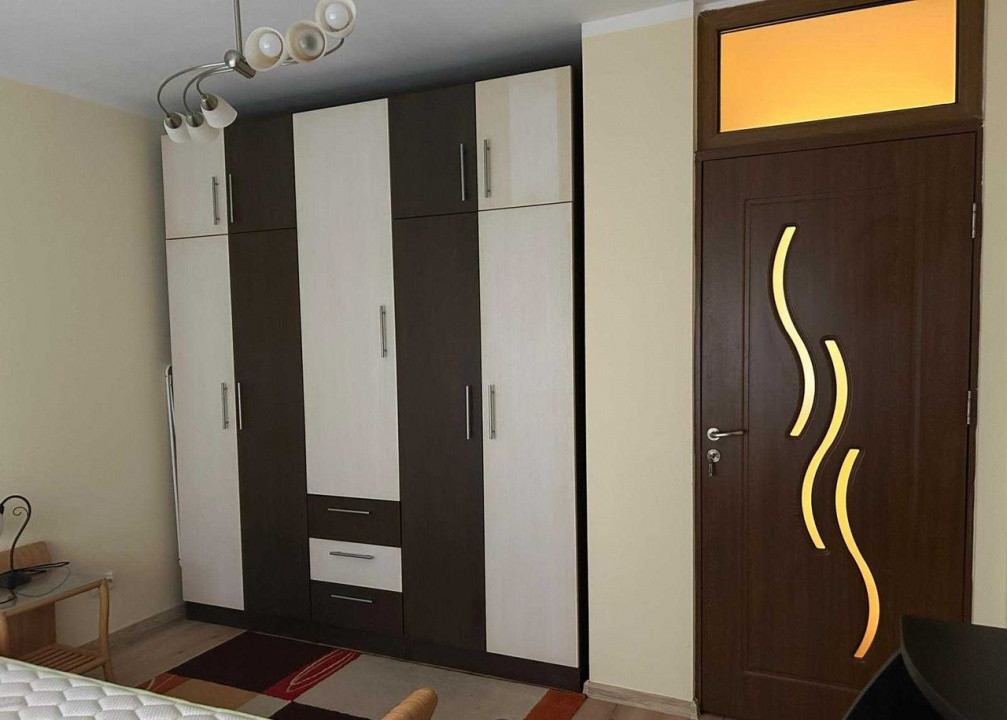 2 camere , 43 mp,  parcare, terasa, zona str.Diaconului coresi, Gheorgheni