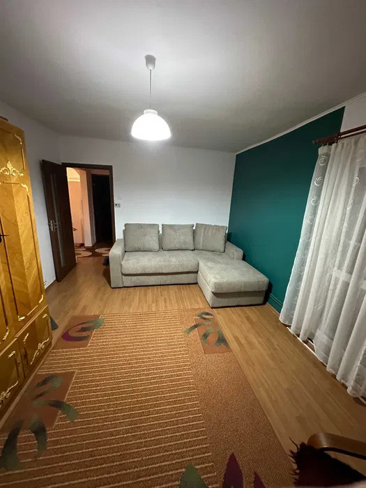 2 camere ,decomandat, 52 mp,  terasa, zona Piata Marasti ,Marasti