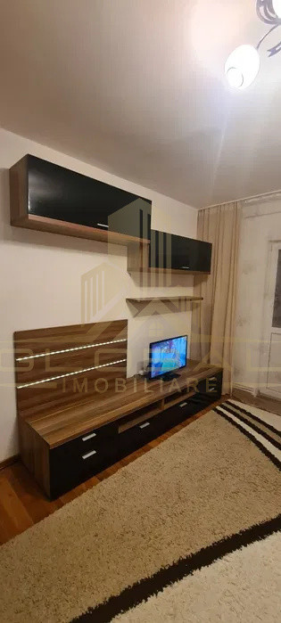 2 camere ,decomandat, str.ALEA GODEANU, Gheorgheni