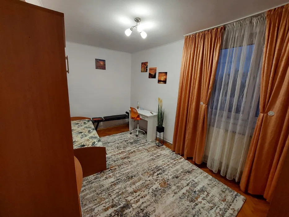 2 camere ,decomandat, 53 mp, zona Leroy Merlin Marasti