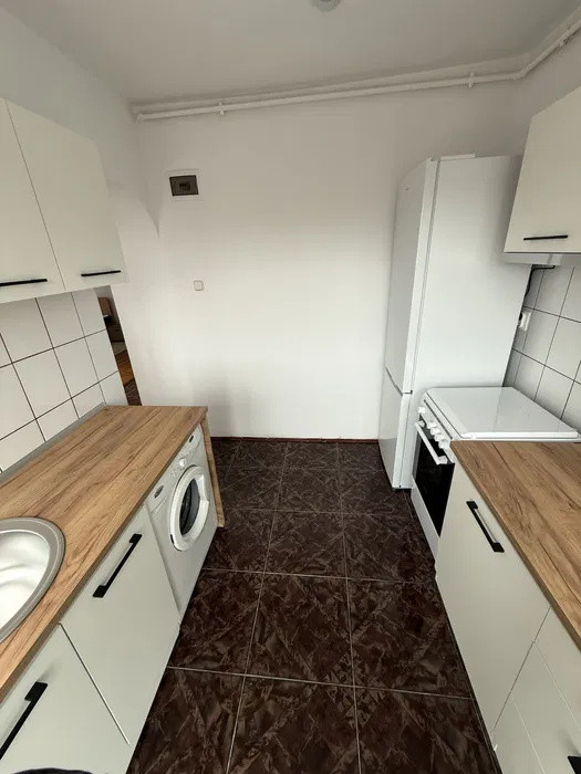 2 camere ,decomandat, 54 mp,  terasa, zona Marasti