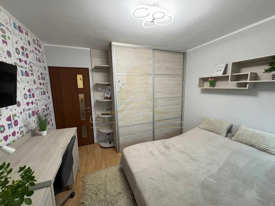 3 camere , 60 mp, 1 parcare , ,Intre Lacuri , zona str.Nirajului 