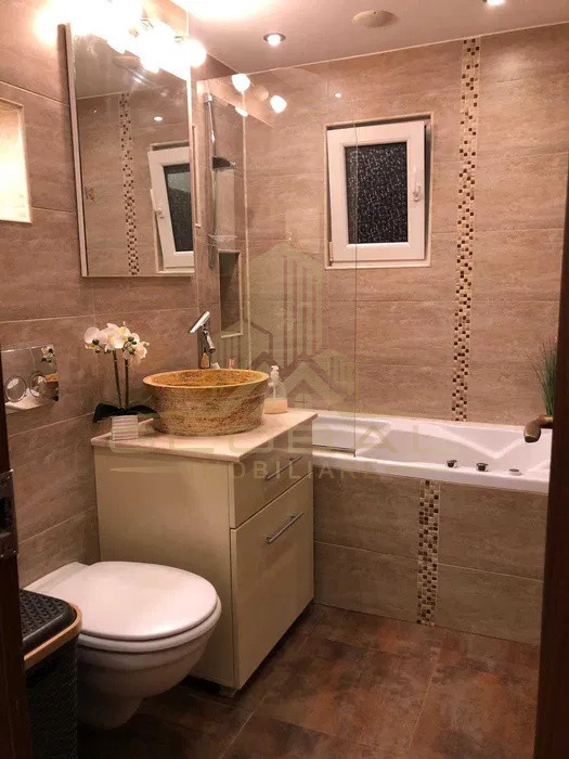 3 camere , 60 mp, 1 parcare , ,Intre Lacuri , zona str.Nirajului 