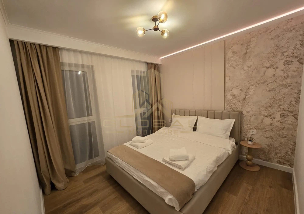 2 camere ,50 mp LUX , decomandat , 1 parcare , terasa ,Gheorgheni .