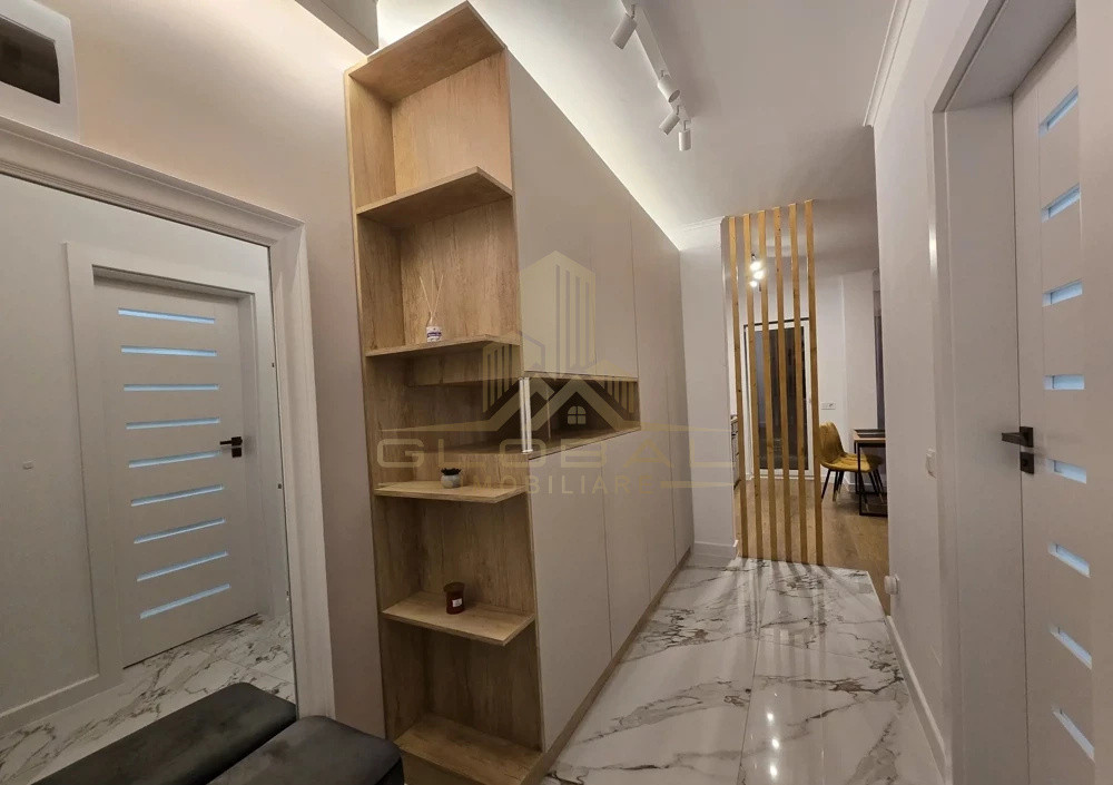 2 camere ,50 mp LUX , decomandat , 1 parcare , terasa ,Gheorgheni .