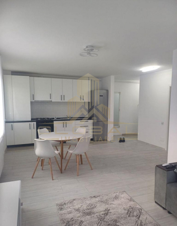 2 camere , decomandat , 52 mp, parcare , terasa , str.Calea Baciului