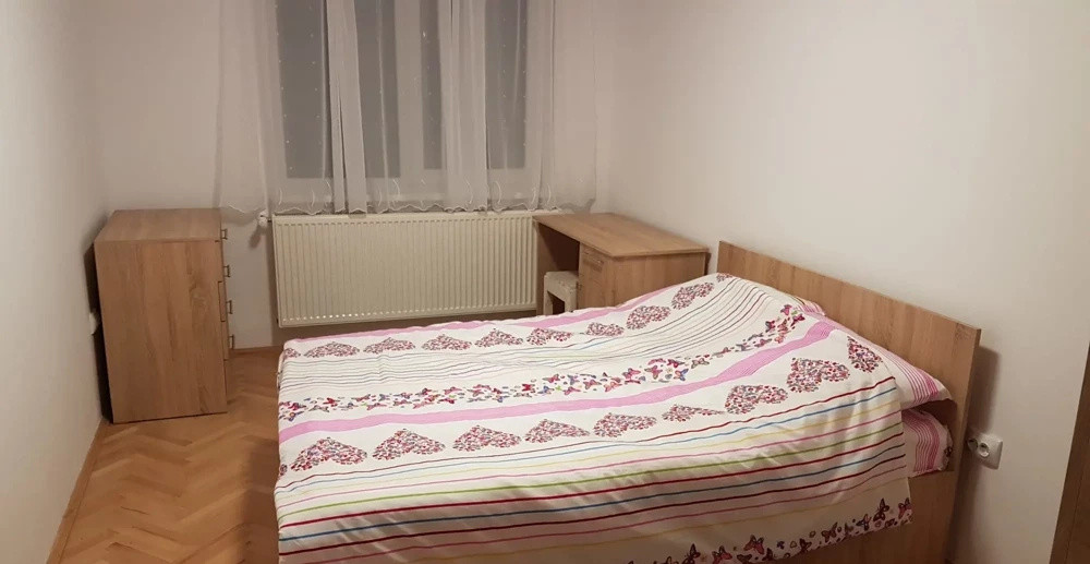 3 camere ,decomandat, 65 mp,  terasa, zona - Gheorgheni