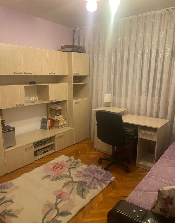 2 camere ,decomandat, 56 mp, balcon inchis , zona , Grigorescu