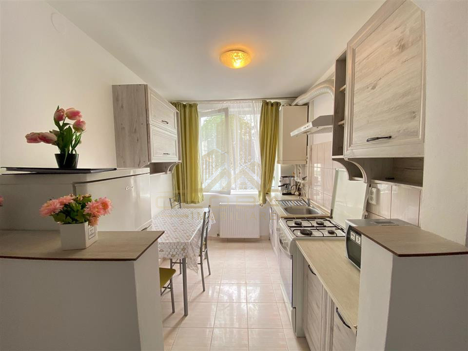 2 camere ,decomandat, 54 mp, balcon, parcare, zona str.Nasaud, Marasti