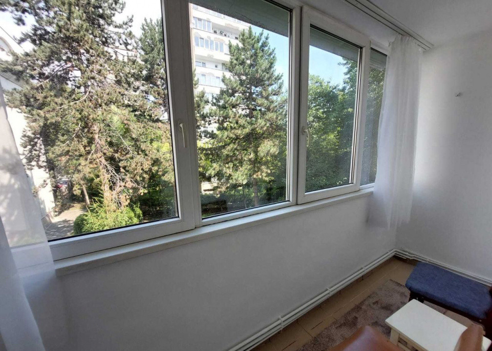 3 camere , 65 mp, mobilat , terasa, zona str.alea rasinari, Gheorgheni