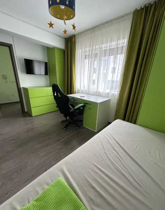 4 camere , decomandat , LUX 77 mp,  parcare , terasa , Manastur