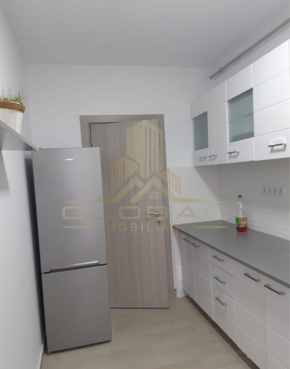 2 camere ,decomandat, 55 mp, 3 locuri de parcare, terasa,  Marasti