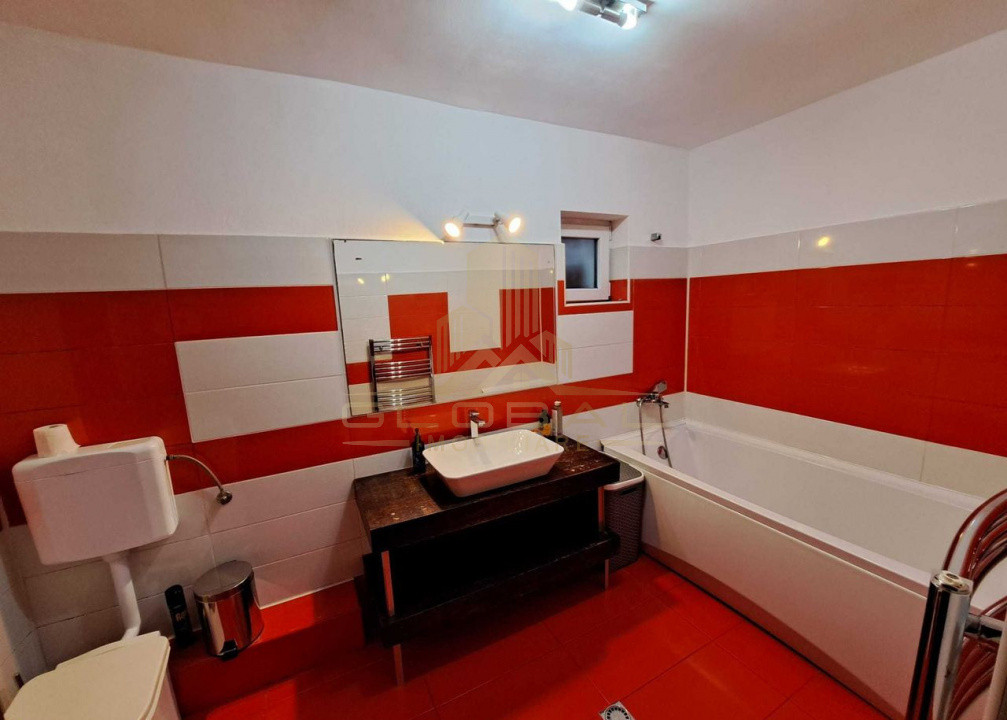 2 camere ,decomandat , 47 mp , parcare, Str.Campului -  Sopor