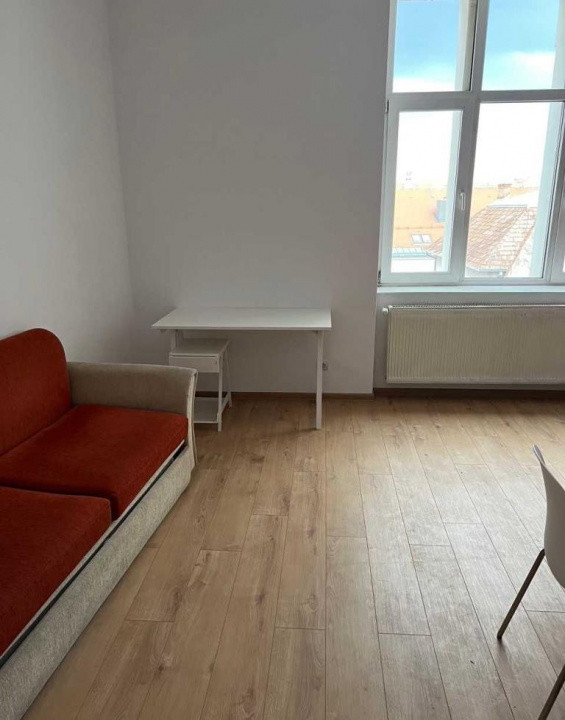 2 camere ,decomandat, 40 mp, scara interioara, zona str.Gheorghe Sincai , Centru