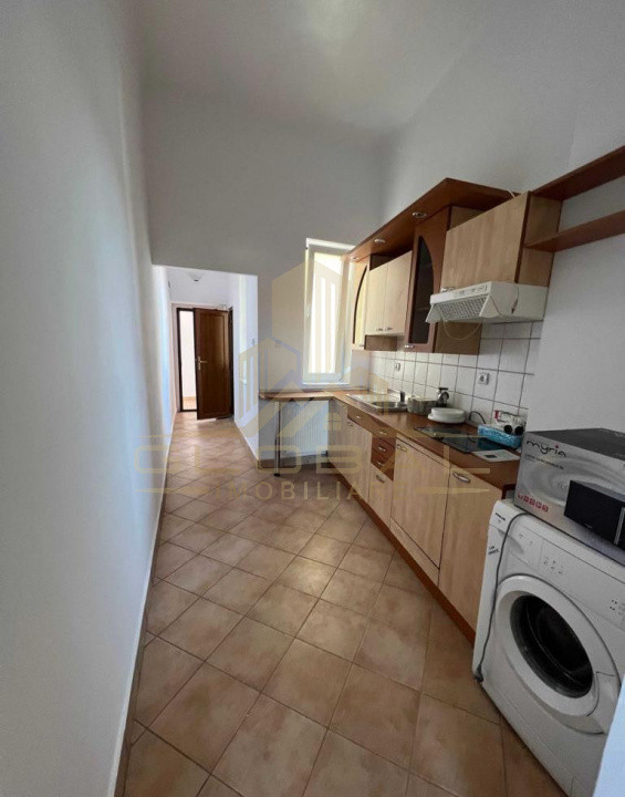 2 camere ,decomandat, 40 mp, scara interioara, zona str.Gheorghe Sincai , Centru