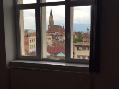 2 camere ,decomandat, 40 mp, scara interioara, zona str.Gheorghe Sincai , Centru