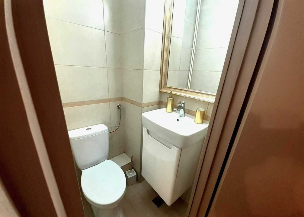 3 camere ,decomandat, 86 mp, balcon, parcare, zona str.A. Muscel , A. Muresanu