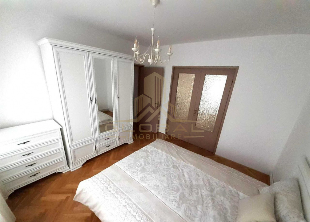 3 camere ,decomandat, 86 mp, balcon, parcare, zona str.A. Muscel , A. Muresanu