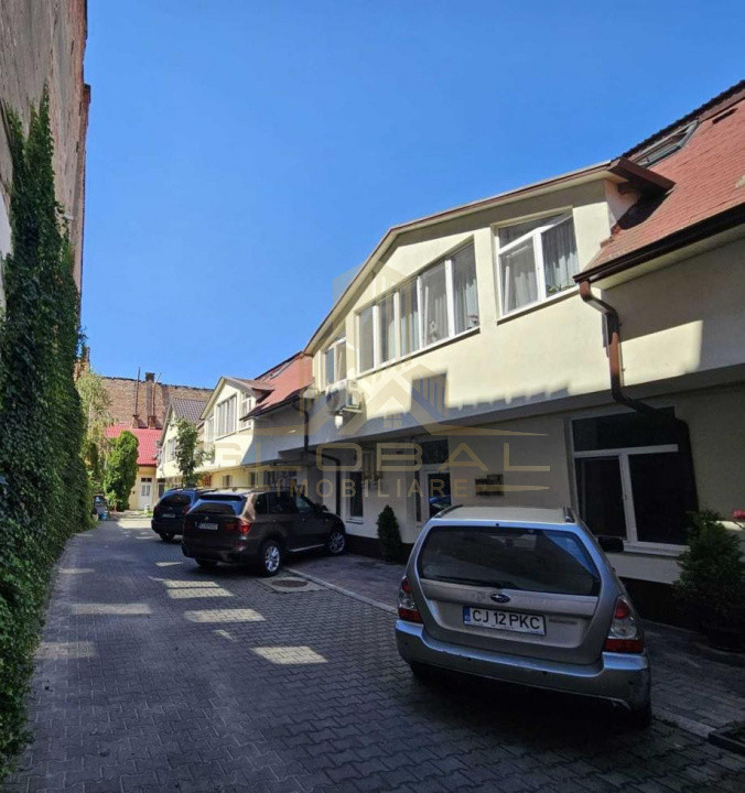 4 camere ,duplex, 90 mp,  parcare, zona str.Decebal, Centru