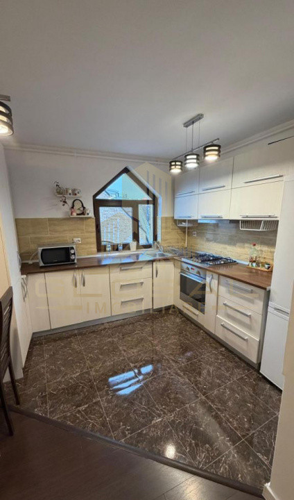 2 camere ,decomandat, 57 mp,  terasa, zona str.G. V. Bibescu, Europa