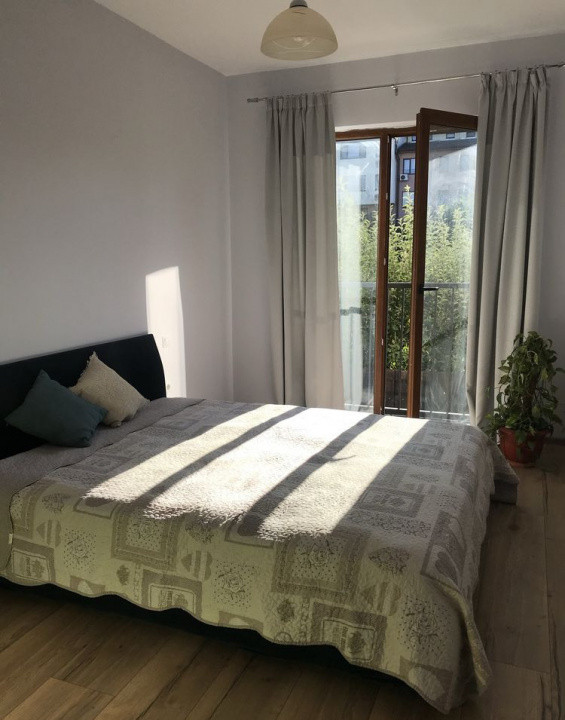 3 camere, 65 mp,  3 balcoane, zona str.Mircea Eliade, Centru