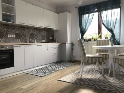 3 camere, 65 mp,  3 balcoane, zona str.Mircea Eliade, Zorilor