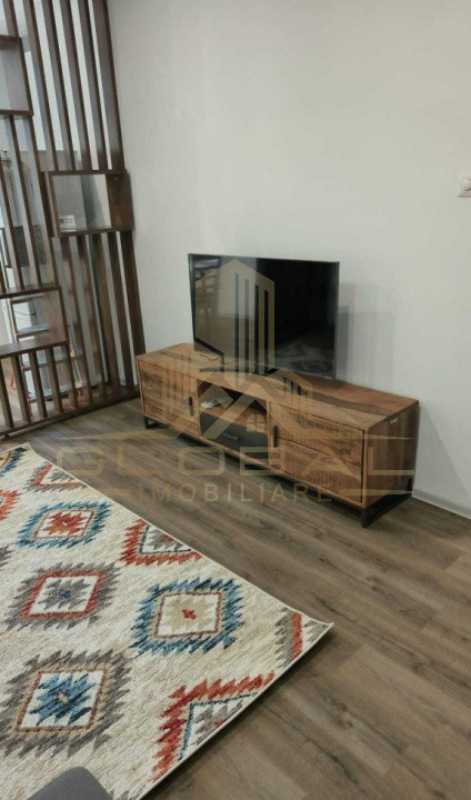 2 camere ,50 mp, parcare, zona str.Horea, Centru