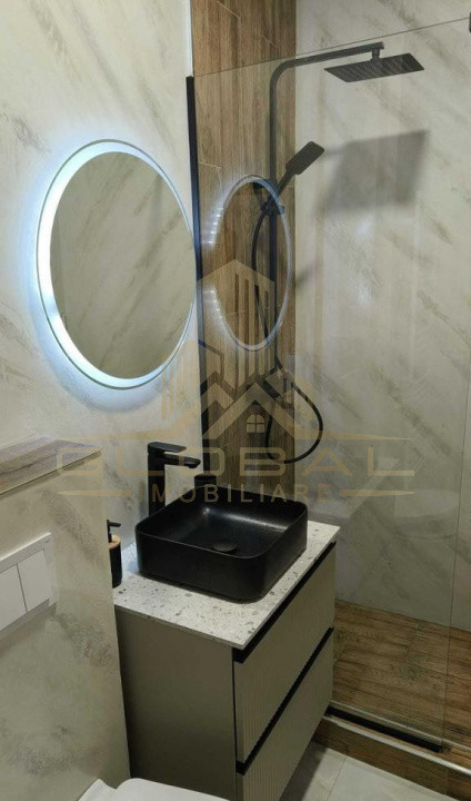 2 camere ,50 mp, parcare, zona str.Horea, Centru