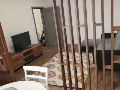 2 camere ,50 mp, parcare, zona str.Horea, Centru