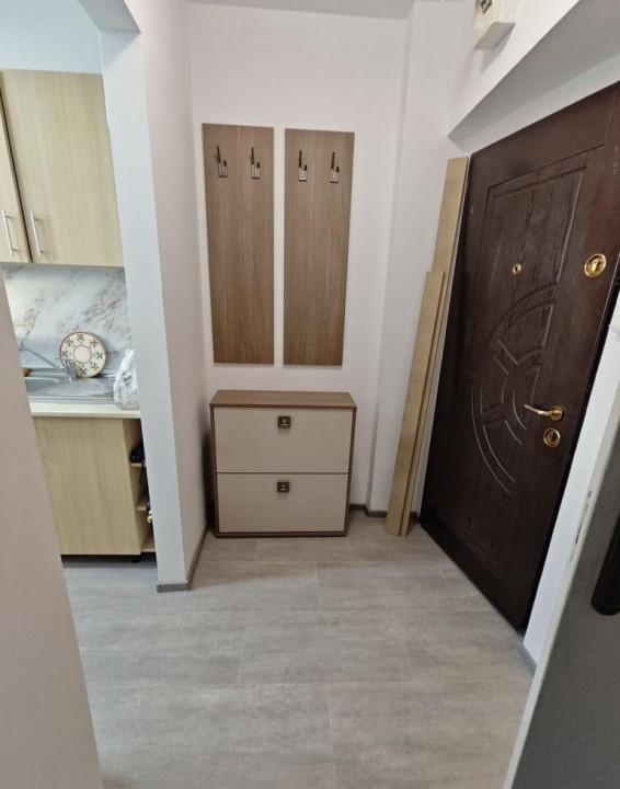 2 camere ,decomandat, 43 mp, zona Gheorgheni.