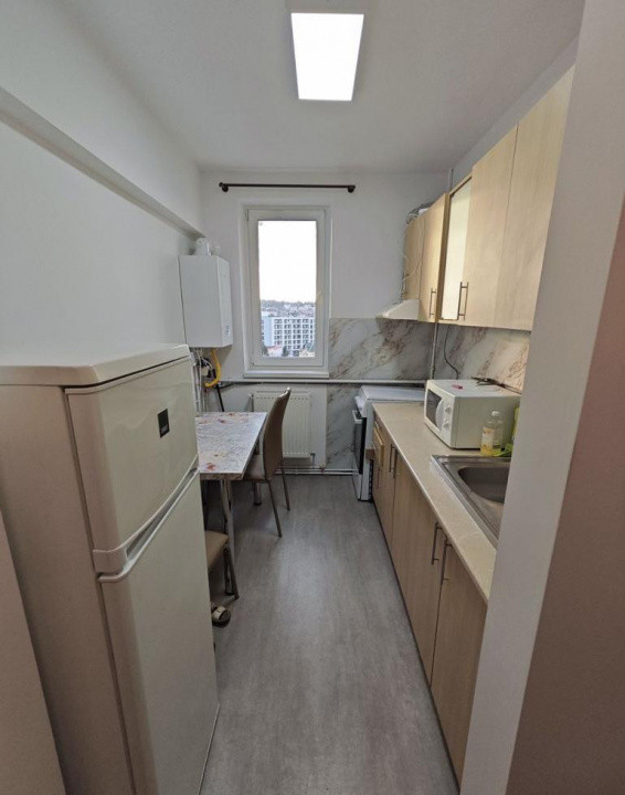 2 camere ,decomandat, 43 mp, zona Gheorgheni.