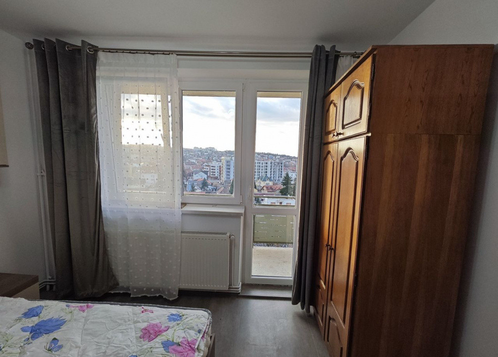 2 camere ,decomandat, 43 mp, zona Gheorgheni.