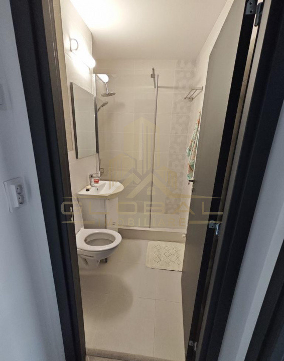 2 camere ,decomandat, 43 mp, zona Gheorgheni.