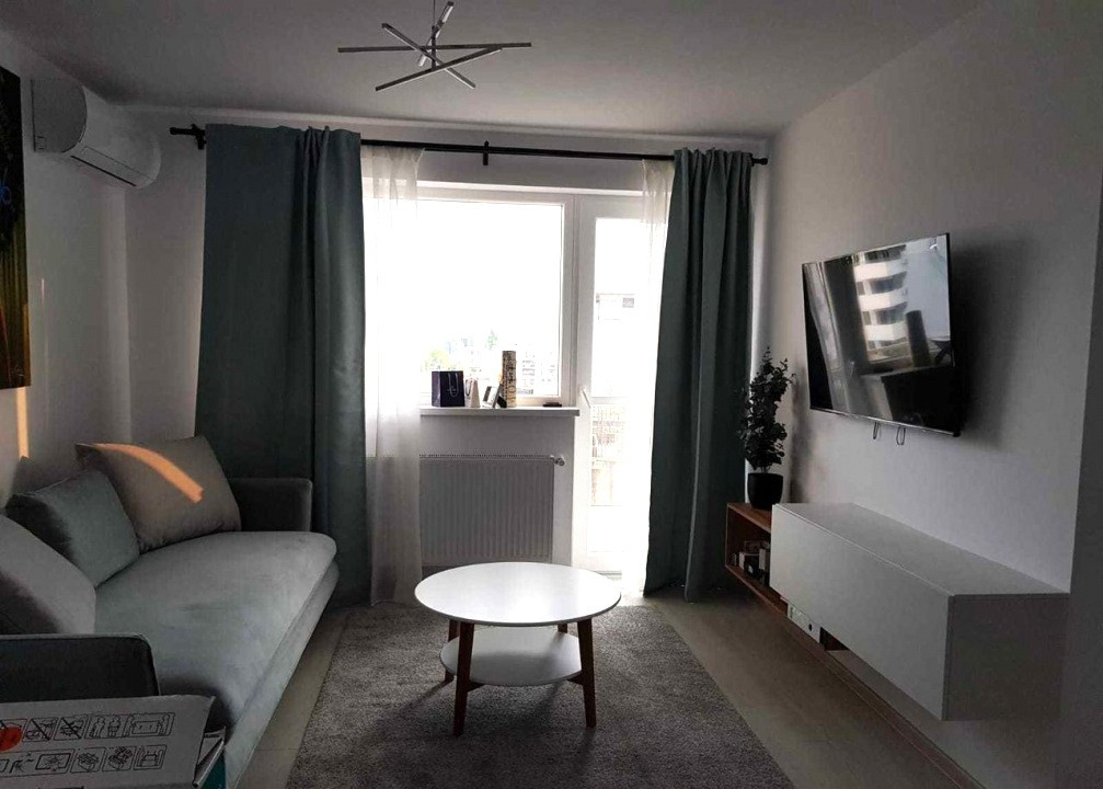 2 camere ,54 mp, Totul NOU, balcon, zona str.Albac, Gheorgheni