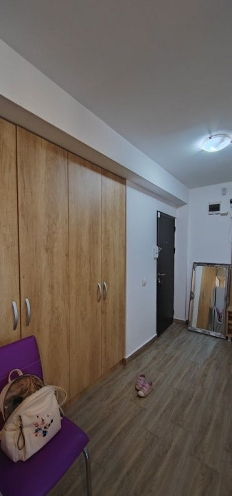 2 camere ,decomandat, 44 mp, parcare , zona Marasti.