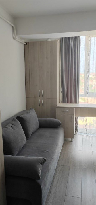 2 camere ,decomandat, 44 mp, parcare , zona Marasti.