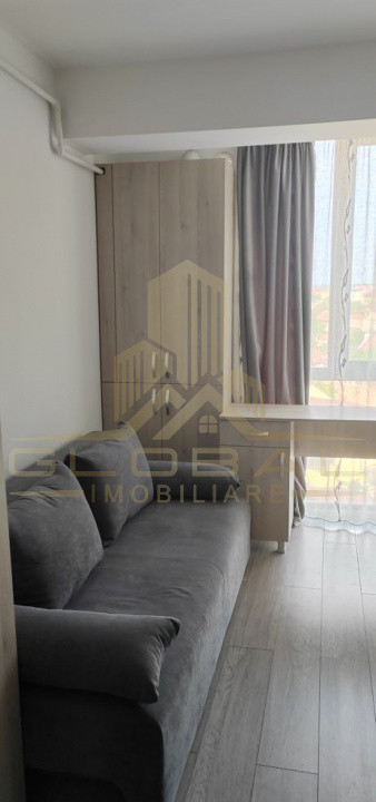 2 camere ,decomandat, 44 mp, parcare , zona Marasti.