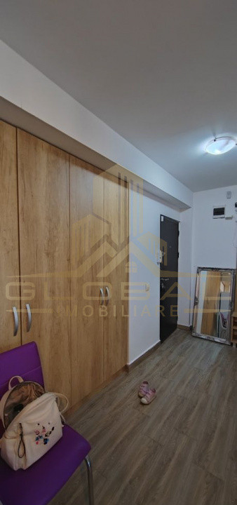 2 camere ,decomandat, 44 mp, parcare , zona Marasti.