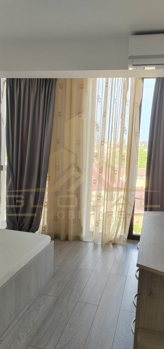 2 camere ,decomandat, 44 mp, parcare , zona Marasti.