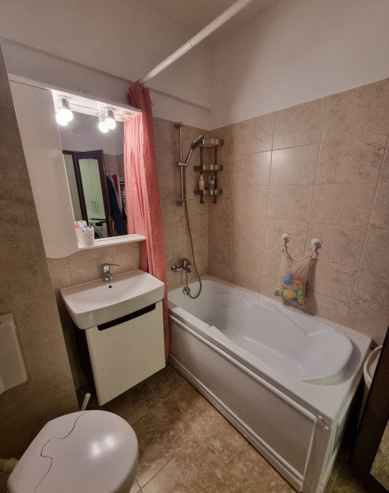 3 camere ,decomandat, 74 mp,  terasa, Dorobantilor, Marasti