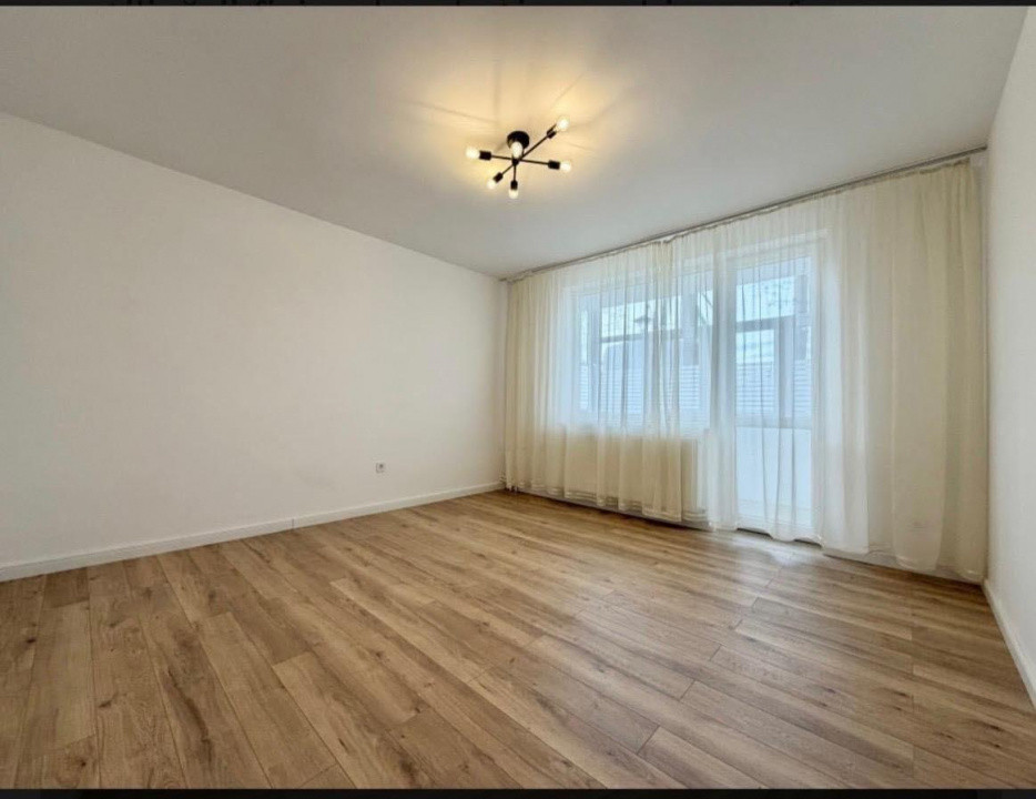 3 camere ,TOTUL NOU ,decomandat, 60 mp, str.Baita, Gheorgheni