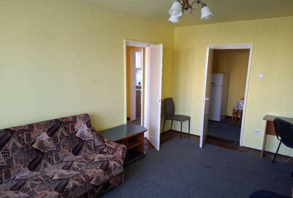 2 camere ,decomandat, 51 mp, 1 parcare,  zona Gheorgheni.