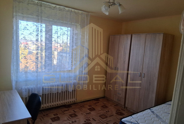 2 camere ,decomandat, 51 mp, 1 parcare,  zona Gheorgheni.